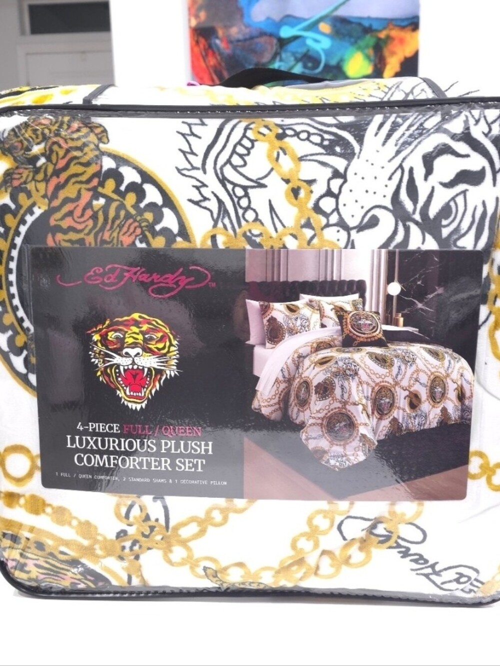 Ed Hardy Queen 4 Piece Luxurious Tiger Gold Chain Plush Comforter Set